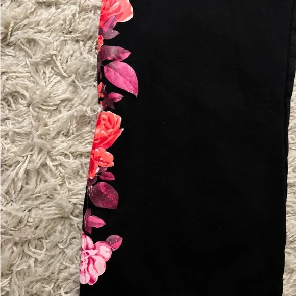 PINK Victoria's Secret Classic Jogger Black Floral Sweatpants Size S - Picture 4 of 10